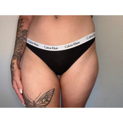 String Calvin Klein